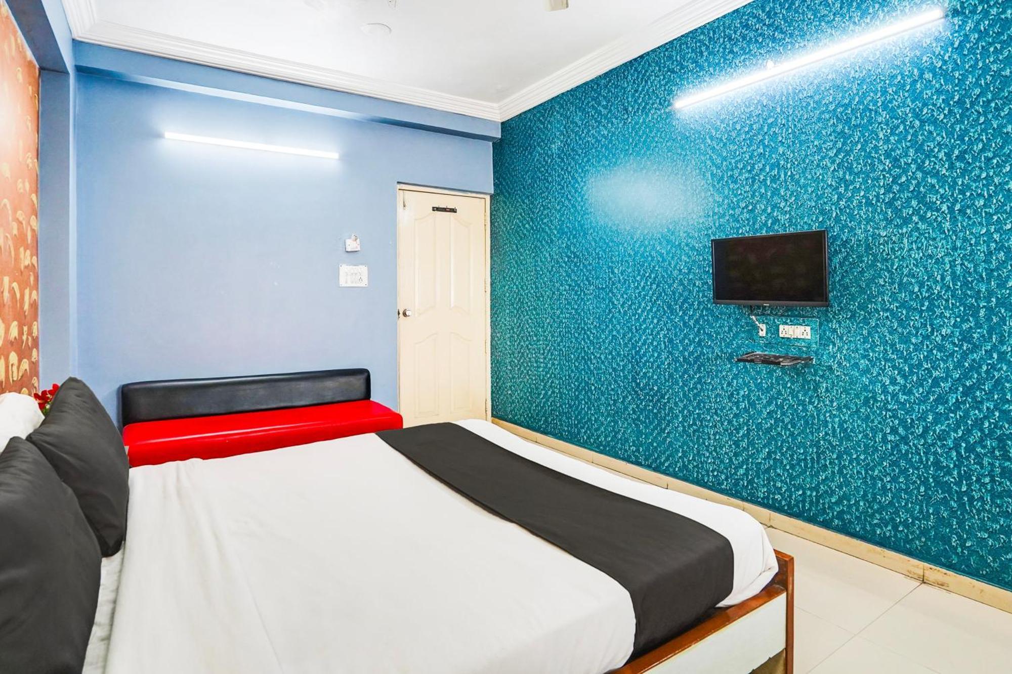 Hotel O Vibrant Residency Ахмедабад Екстер'єр фото