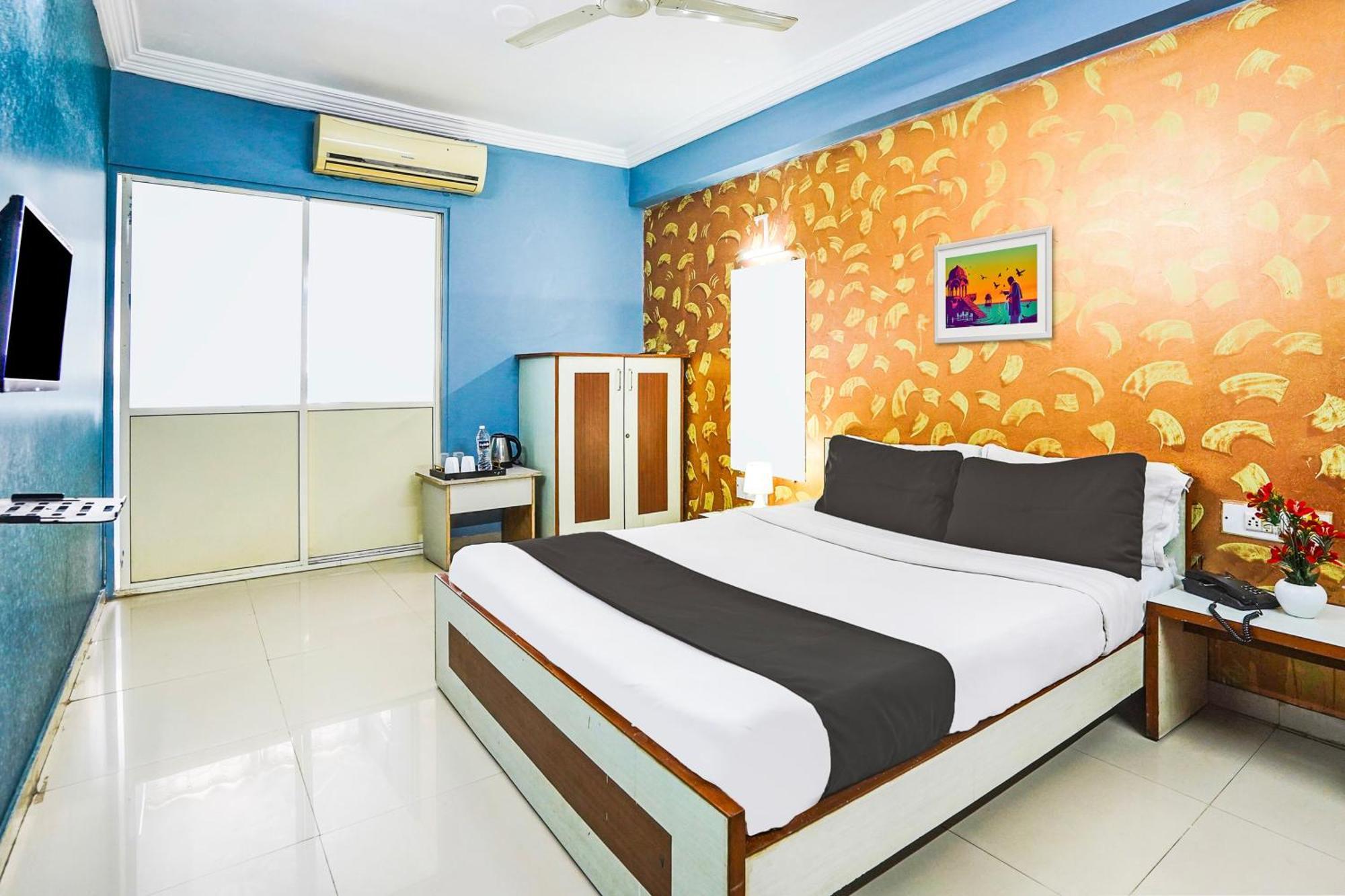 Hotel O Vibrant Residency Ахмедабад Екстер'єр фото